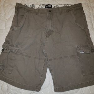Van's Men's shorts